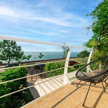 Tatil Evi Vip Приватний Пляж Та Релакс Без Сторонніх Odessa
