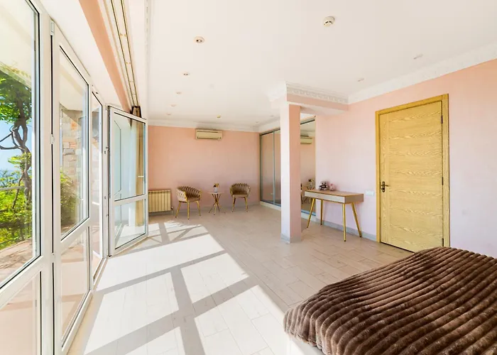 Приватний Пляж Та Релакс У Моря Без Сторонніх *