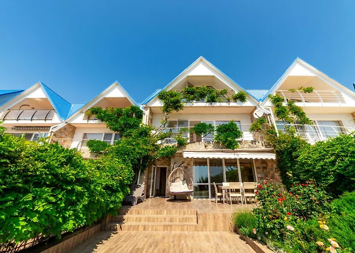 Приватний Пляж Та Релакс У Моря Без Сторонніх *