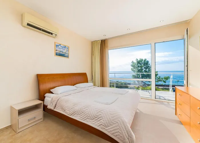 Приватний Пляж Та Релакс У Моря Без Сторонніх 敖德萨