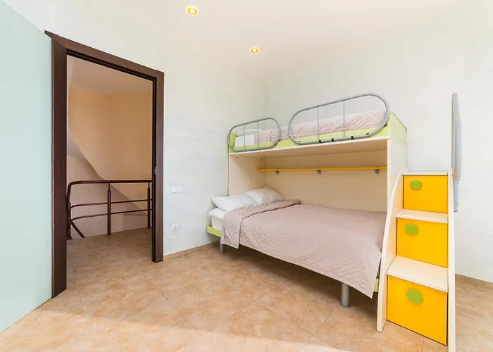 Приватний Пляж Та Релакс У Моря Без Сторонніх Ferienhaus *