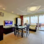 Приватний Пляж Та Релакс У Моря Без Сторонніх Holiday home *