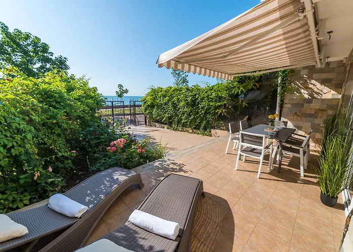 Приватний Пляж Та Релакс У Моря Без Сторонніх Holiday home Odesa