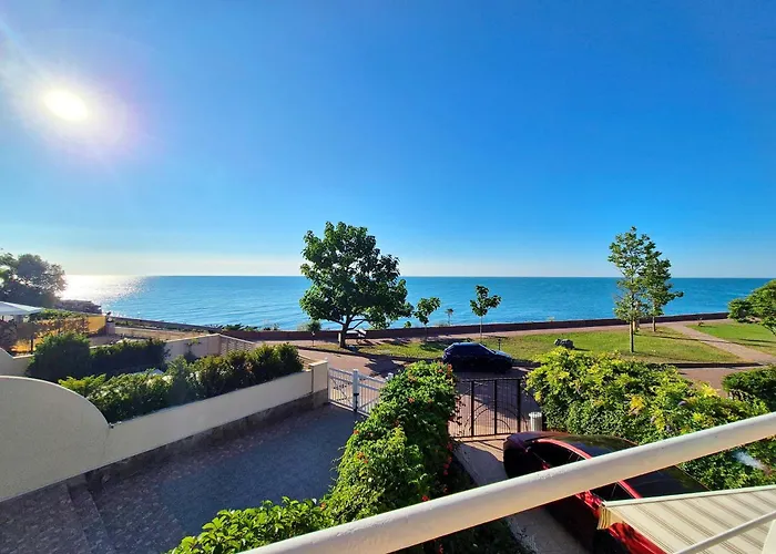 Приватний Пляж Та Релакс У Моря Без Сторонніх Holiday home